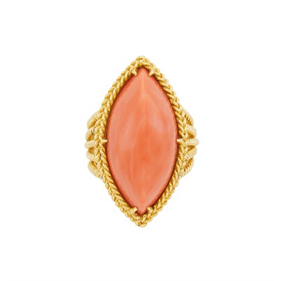 Lot 360 - Gold and Coral Ring