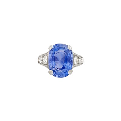 Lot 250 - Platinum, Sapphire and Diamond Ring