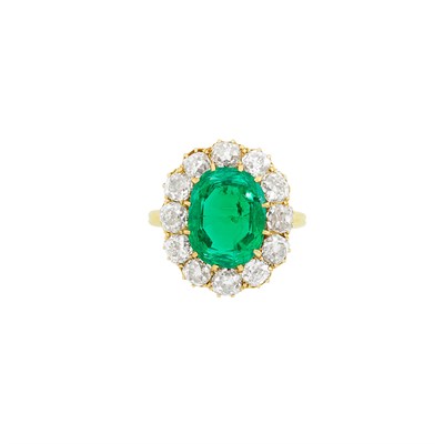 Lot 43 - Antique Gold, Emerald and Diamond Ring, Tiffany & Co.