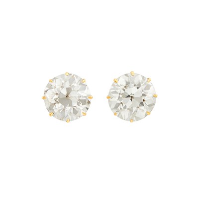 Lot 44 - Pair of Gold and Diamond Stud Earrings