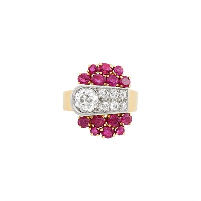 Lot 298 - Gold, Platinum, Diamond and Ruby Pinky Ring