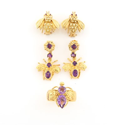Lot 1048 - Group of Gold and Amethyst Insect Jewelry
