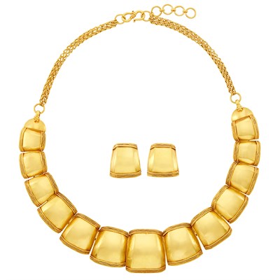 Lot 323 - Gold Necklace with Double Strand Chain and Pair of Earrings