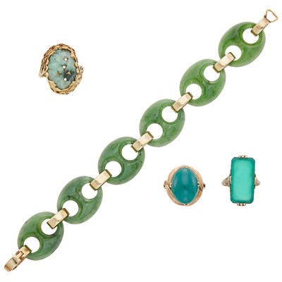 Lot 311 - Nephrite and Gold Link Bracelet and Three Carved Jade and Green Onyx Rings