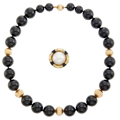Lot 53 - Black Onyx and Gold Bead Necklace and Gold, Mabé Pearl, Black Onyx and Diamond Ring