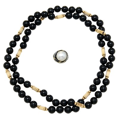 Lot 148 - Black Onyx Bead Necklace and Gold, Black Enamel and Mabé Pearl Ring