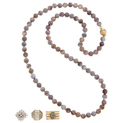 Lot 86 - Agate Bead Necklace with Metal Clasp and Three Gold, Diamond and Quartz Rings