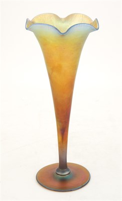 Lot 401 - Carder Steuben Hand-Blown Gold Aurene Glass...