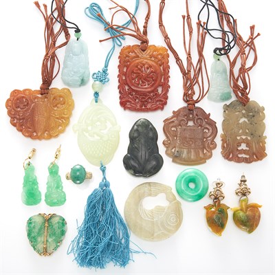 Lot 1717 - Group of Jade and Glass Jewelry