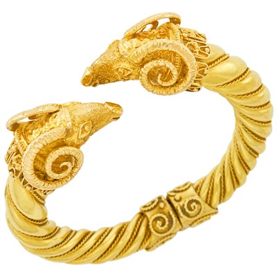 Lot 340 - Gold Double Ram's Head Bangle Bracelet