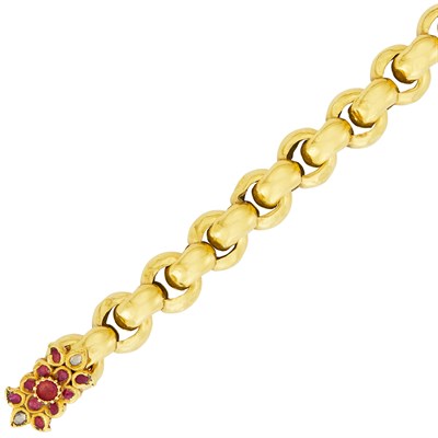 Lot 315 - Gold Circle Link Bracelet with Indian Foil-Backed Ruby and Diamond Clasp