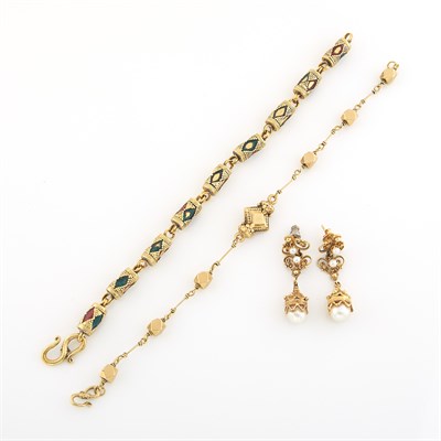 Lot 1364 - Group of Gold and Cultured Pearl Jewelry