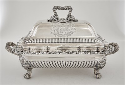 Lot 290 - George III Sterling Silver Covered Entree Dish...