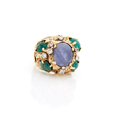 Lot 1625 - Gold, Star Sapphire, Emerald and Diamond Ring