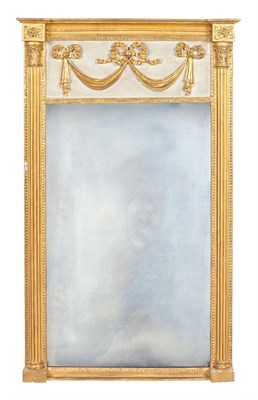 Lot 351 - George III Painted and Parcel-Gilt Mirror Late...