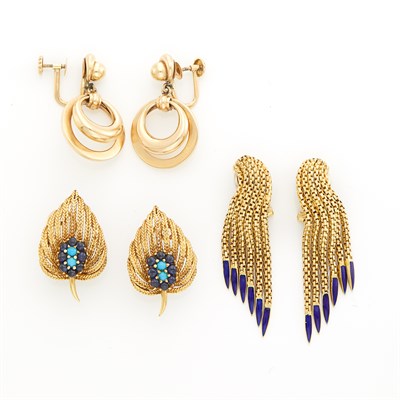 Lot 1213 - Three Pairs of Gold Earclips