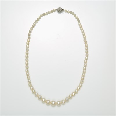 Lot 1233 - Cultured Pearl Necklace with White Gold and Diamond Ball Clasp