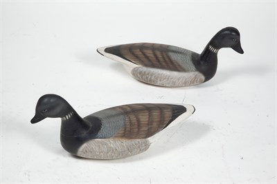 Lot 194 - TWO BRANT GOOSE DECOYS Two carved and painted...