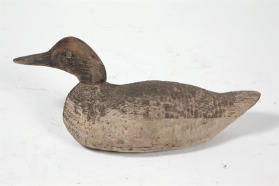 Lot 211 - DUCK DECOY Carved duck decoy. Length 16 inches....
