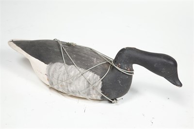 Lot 199 - CANADA GOOSE DECOY Carved and painted decoy of...