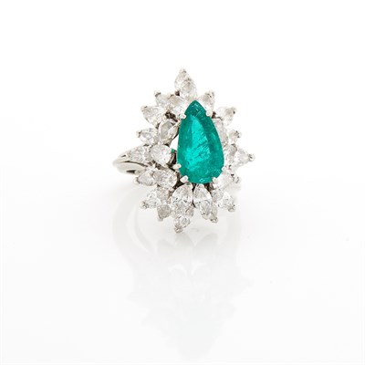 Lot 1262 - Platinum, Emerald and Diamond Ring