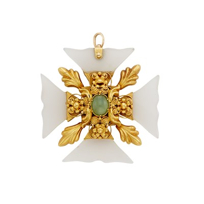 Lot 341 - Georgian White Chalcedony, Gold and Green Stone Maltese Cross Pendant