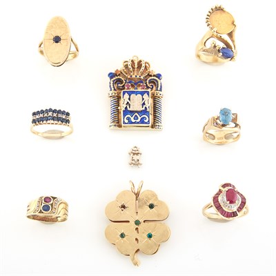 Lot 1523 - Group of Gold and Gem-Set Rings and Pendants