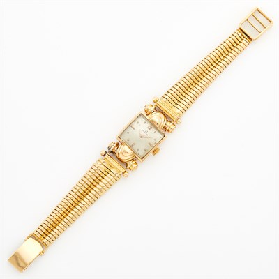 Lot 1091 - Gold Wristwatch, Omega