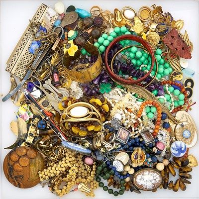 Lot 264 - Group of Silver, Metal, Bead and Gold Jewelry and Fragments