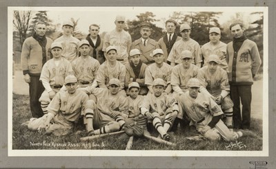 Lot 1009 - [BASEBALL] Team photograph of the North...