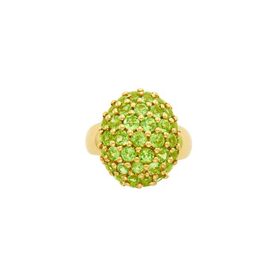 Lot 41 - Gold and Peridot Dome Ring, Salavetti