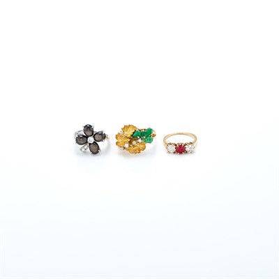 Lot 1480 - Gold, Jade and Diamond Leaf Ring, Diamond and Synthetic Ruby Ring and Platinum, Black Star Sapphire and Diamond Clover Ring
