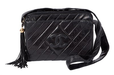 Lot 493 - Chanel Black Chevron Quilted Leather Large Messenger Bag