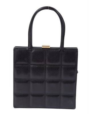 Lot 569 - Morabito Black Leather Square Quilted Handbag