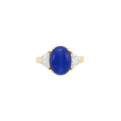 Lot 18 - Gold, Cabochon Sapphire and Diamond Ring