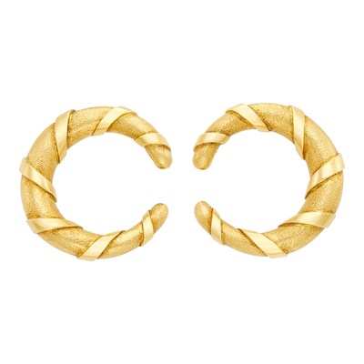 Lot 1 - Cartier Paris Pair of Gold Hoop Earclips