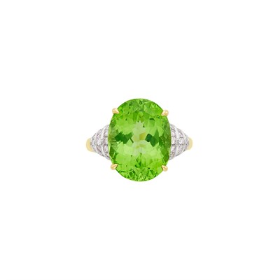 Lot 437 - Two-Color Gold, Peridot and Diamond Ring