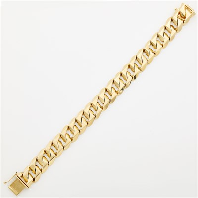 Lot 1143 - Gold Curb Link Bracelet