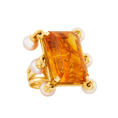 Lot 657 - Gold, Citrine and Freshwater Pearl Fringe Ring, Christian Dior