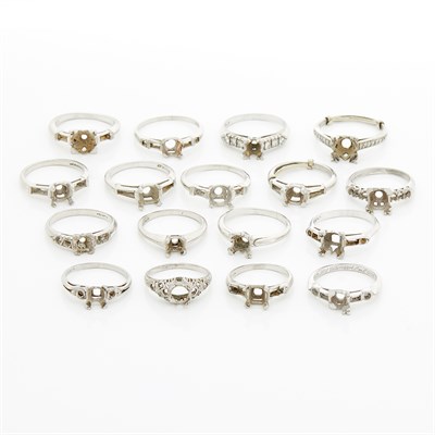 Lot 1785 - Group of Platinum Ring Mountings
