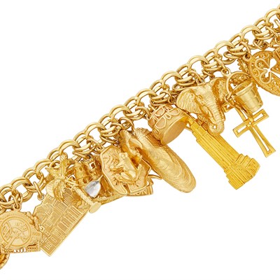 Lot 646 - Gold Charm Bracelet