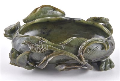 Lot 65 - Chinese Carved Spinach Jade Brush Washer 19th...