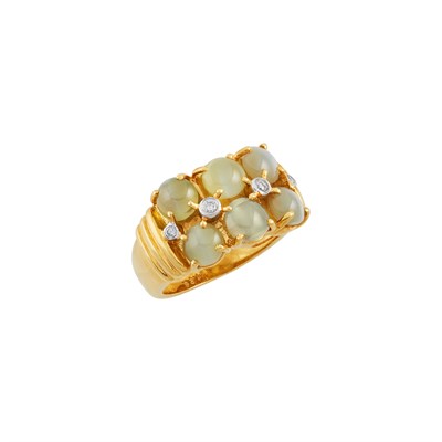 Lot 20 - Gold, Cats Eye Chrysoberyl and Diamond Ring