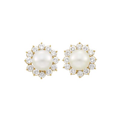 Lot 19 - Pair of Gold, South Sea Cultured Pearl and Diamond Earclips