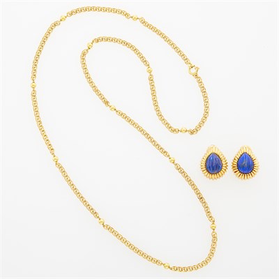 Lot 15 - Gold Chain Necklace and Pair of Gold and Carved Lapis Earclips
