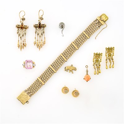 Lot 132 - Group of Gold Jewelry