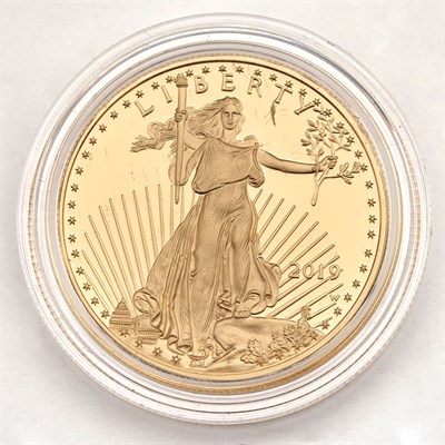 Lot 86 - United States and Great Britain Coin Group...