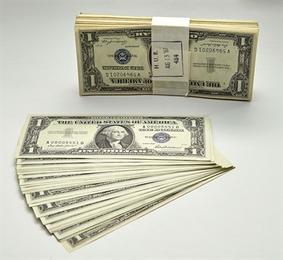 Lot 24 - United States $1 Silver Certificates Fresh...