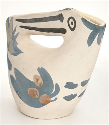 Lot 134 - Pablo Picasso (1881-1973) PICHET ANSE PRISE...