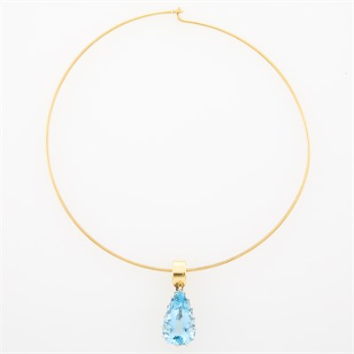 Lot 82 - Two-Color Gold and Aquamarine Torque Pendant-Necklace